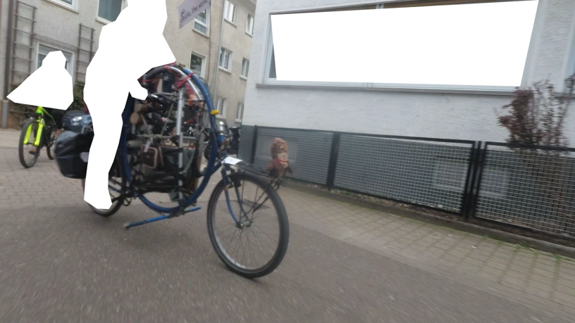 Rundrad Ein Fahrrad mit einem großen Kreis in der Mitte. Weiß nicht, wie ich es beschreiben soll, sorry.