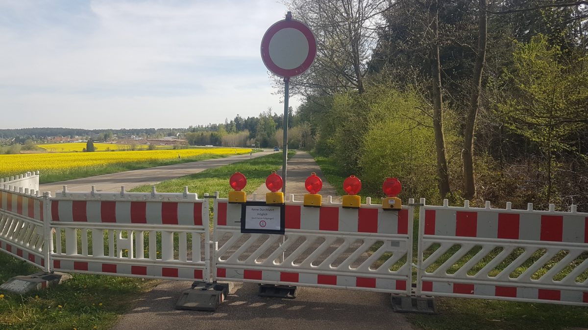 Sperrung des Geh- und Radwegs vor Neuhausen